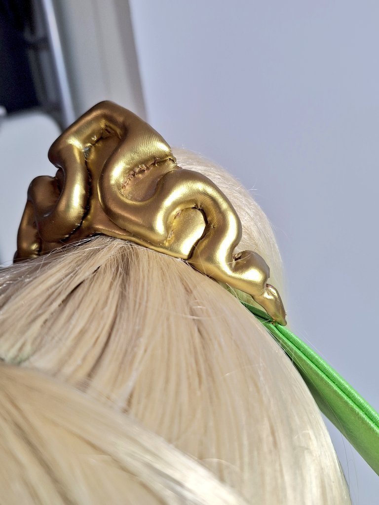DemonicInnocenc's tweet photo. Roses Wig. Mit eingenäht etwas Verstärkung damit die Schleife schön wippen und abstehen
#WCS #WcsGermany #TalesofZestiria https://t.co/wejodGz6cm