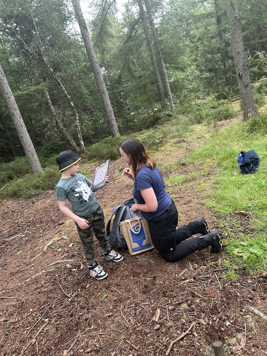 active8sauchie2's tweet photo. Big thanks @innerforth @TCVtweets for a great day at Devilla Forest . The Climate Forth Outreach project has been enjoyed by our 34 families and 68 kids over the past few months learning of our local history and climate action. @TNLComFundScot @RobertsonTrust #familywork https://t.co/X0ATgmsH6X