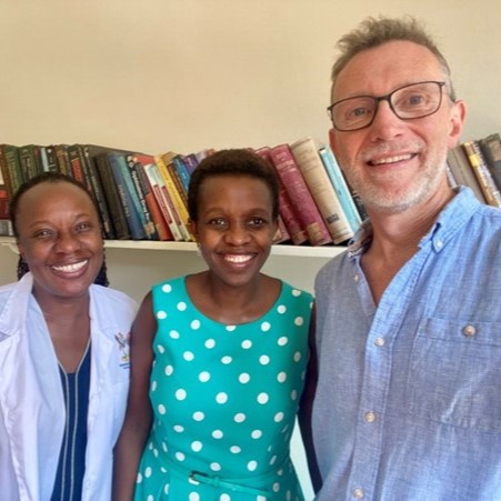arclightprojec1's tweet photo. Dr Immaculate Atukunda the local lead for the Newton research team and Dr Blaikie met the head of the academic ophthalmology team at the University of Makerere Dr Juliet Otiti.
#arclight #arclightproject #eyehealth #eyecare https://t.co/xyECiIcedz