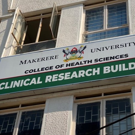 arclightprojec1's tweet photo. Dr Immaculate Atukunda the local lead for the Newton research team and Dr Blaikie met the head of the academic ophthalmology team at the University of Makerere Dr Juliet Otiti.
#arclight #arclightproject #eyehealth #eyecare https://t.co/xyECiIcedz