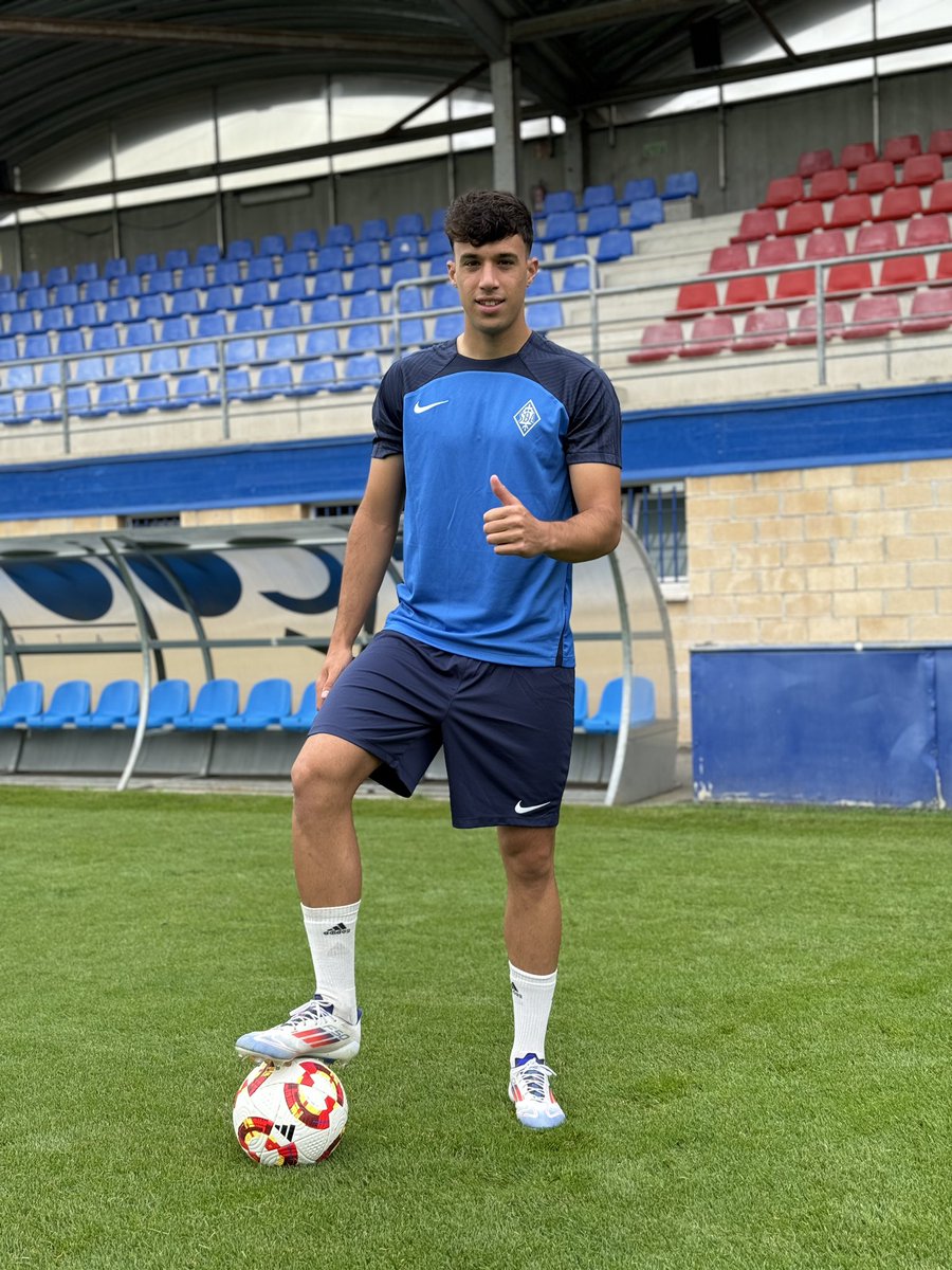 ⚽️👍 Ongi etorri Urritxera <a href="/AlvaroMarinnn/">Alvaro M</a>! 

#aupaAZULES🔷