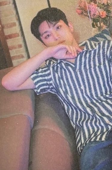 jexngwxx's tweet photo. WTAFFFF PARK JEONGWOO?!?!??!??!?! 😭 https://t.co/YfzLFwUagK