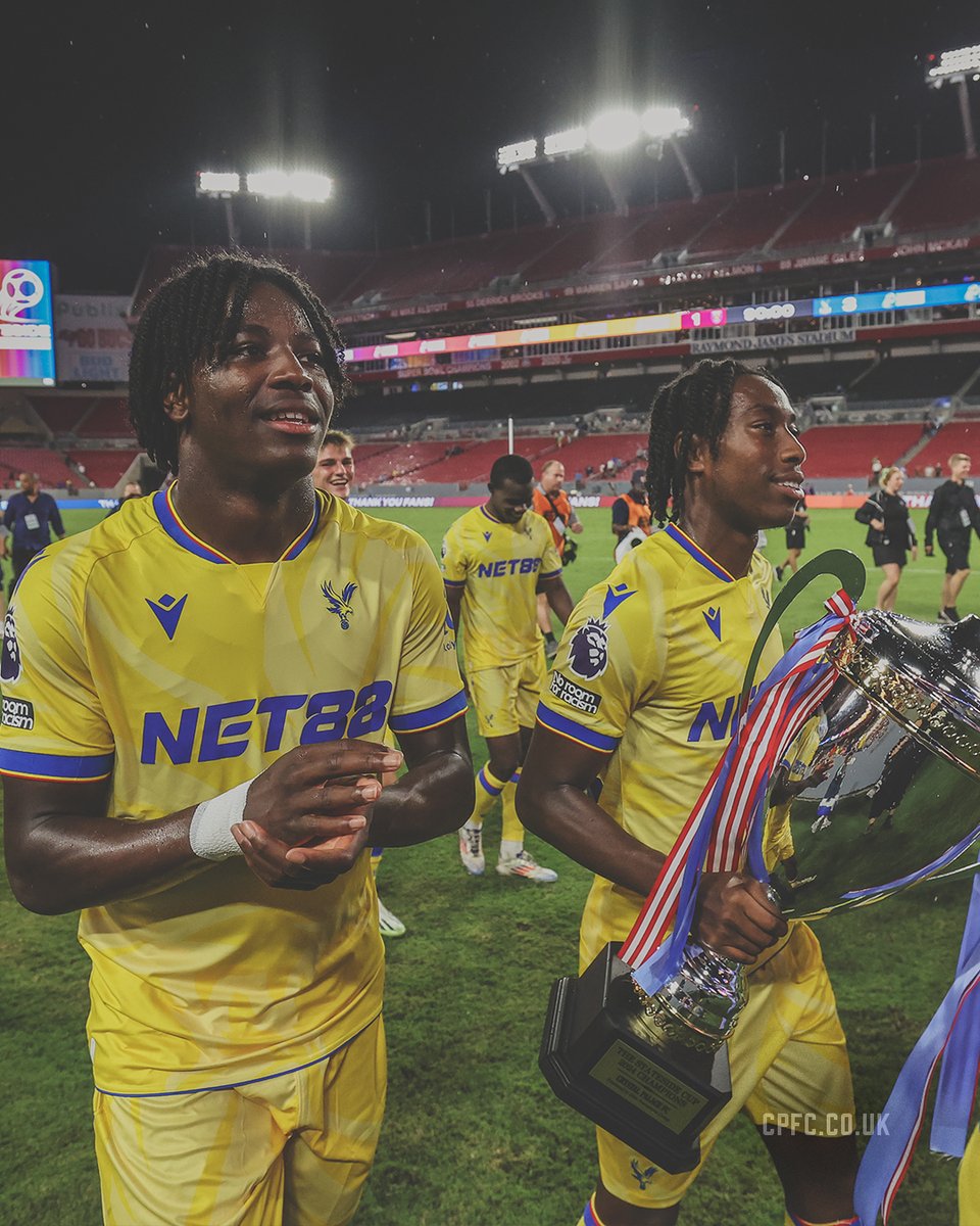 CPFCAcademy's tweet photo. An invaluable experience 🇺🇸🏆

#CPFC https://t.co/6mtJnhtODe