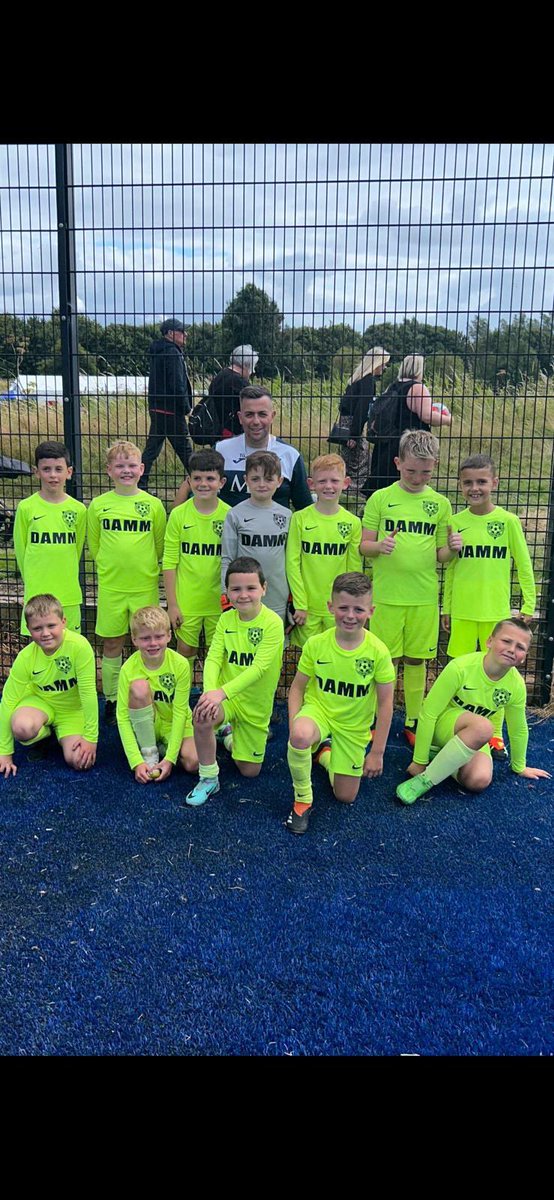 Thorn2015S's tweet photo. Thorn 2015’s do The Edinburgh Cup ⚽️🏆☀️ What a day, what a weekend, what a team! The football on show, team goals, individual performances and attitude of every single boy was outstanding! C’Mon the Thorn 💙 #football #edinburghcup #team #footballfamily @TheEdinburghCup https://t.co/UJXhP1i2ci