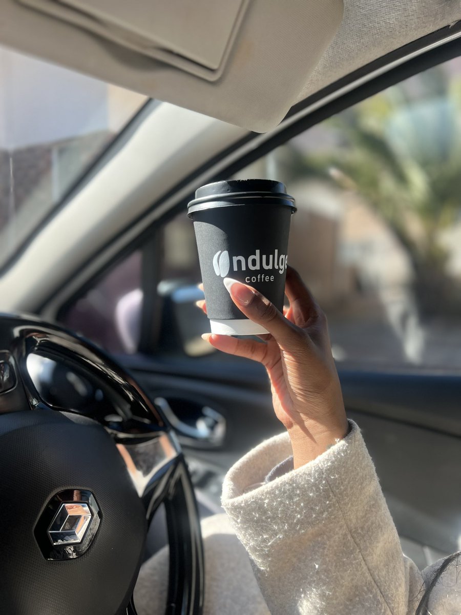 iindulgecoffee's tweet photo. Day time caffeine ☕️ https://t.co/UftlAnrl3o