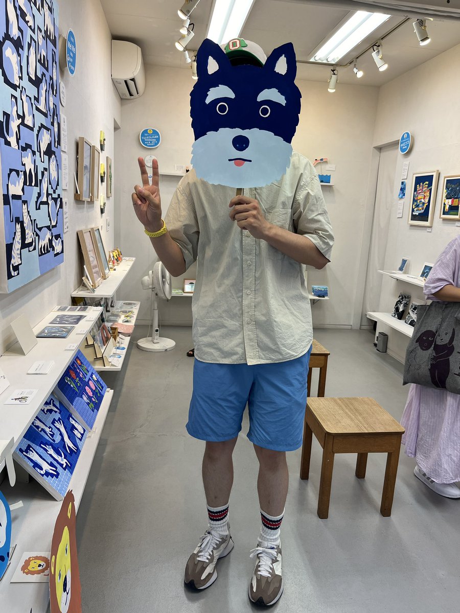 tanutanukitano's tweet photo. #OPA夏フェス展 
全日程終了です！ありがとうございました！貯金できなさそうな（笑）貯金箱、意外にも反応をいただけてうれしかった。
またOPAギャラリー様@opagallery には2週間にわたり大変お世話になりました。そして主催のタラジロウ様@hinodegraph お誘いいただき誠にありがとうございました！ https://t.co/GSfQFlJI3W