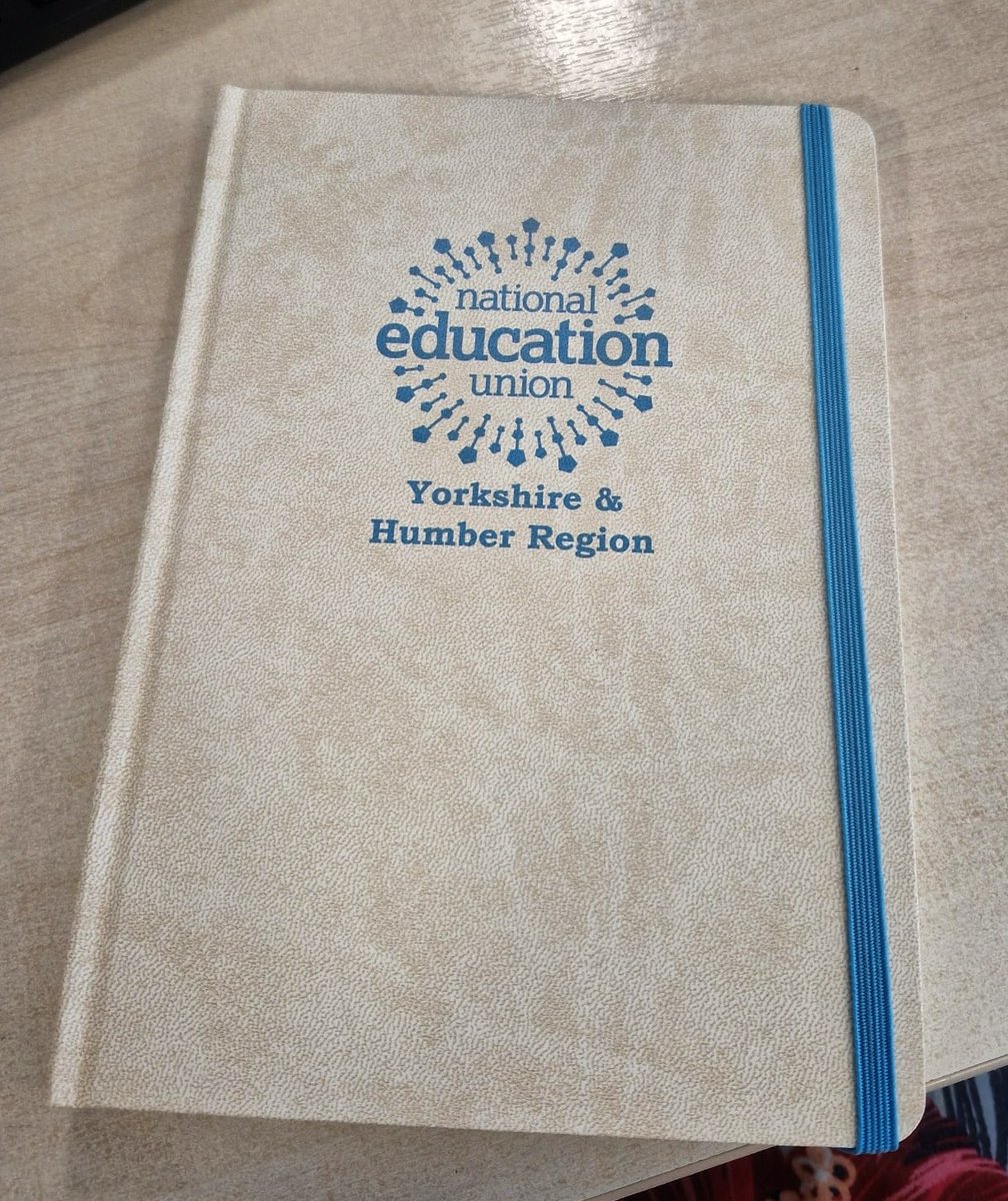 NEUYorksHumber's tweet image. Sneak peek...if you're an @NEUnion #workplacerep in #YorkshireandHumber, we have a little something to help you in your role next academic year. Workplace reps are absolutely vital to our union. We hope you like our custom reps'  notebooks! #unionreps #neu