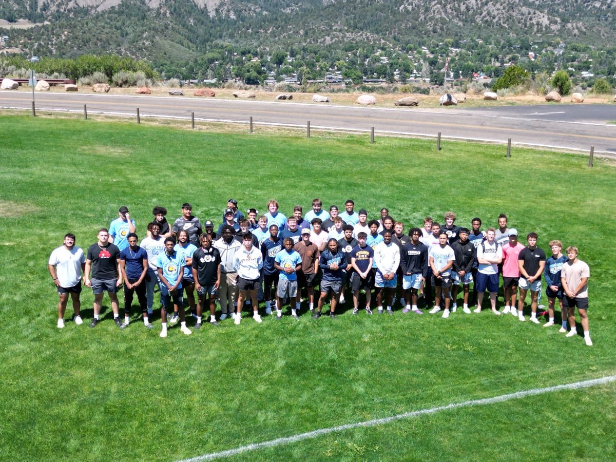 Newcomers are on campus and ready to get #ToTheTop

Skyhawk Nation, let's welcome these guys to their new home 🦅🗻

Time to Work