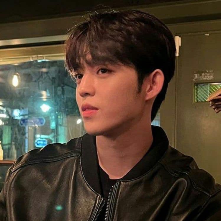 hopecheol_'s tweet photo. HAPPY SCOUPS DAY GIVEAWAY! 🍒

1 winner of Caratbong v3 (bnew)

- mbf me and @sabbananajunice 
- rt and like
- your fave scoups photo 
- drop the tags for scoups &amp; your bday msg 
- sf shouldered by us

#띵동띵동_승철이_생일이다_문열어
#HappySeungcherryDay

ends aug 18, 8pm https://t.co/3lZYYdjMER