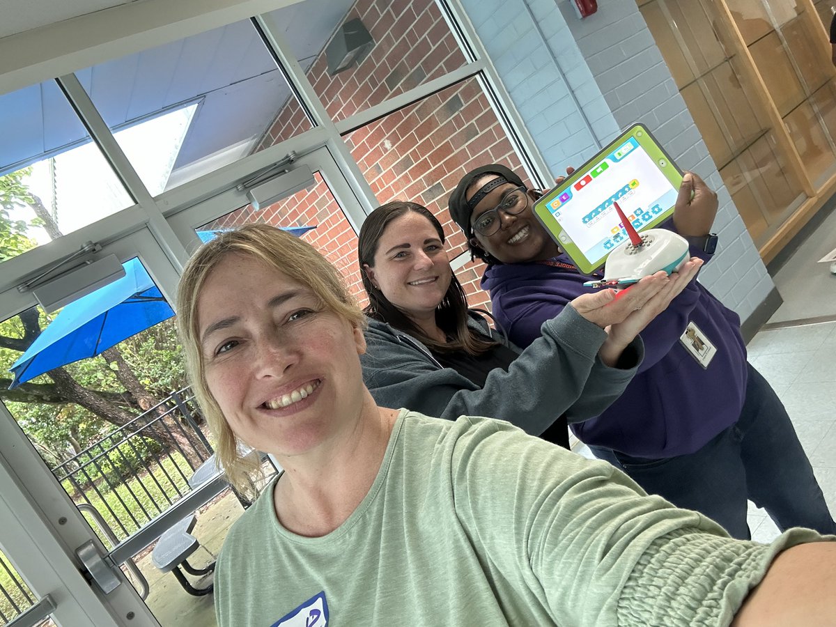 Sherry Zazi tweet media