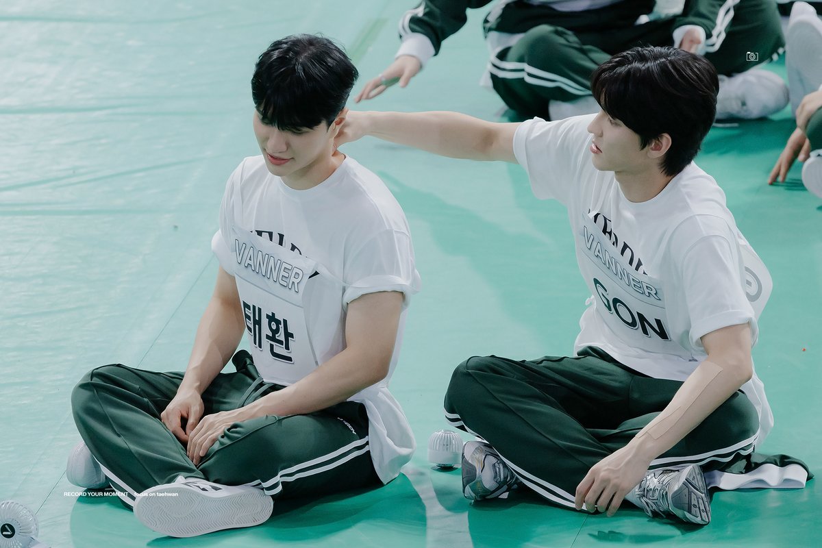 rec_taehwan's tweet photo. 240805 아육대 - HQ
뭘 말하고 싶은지 아시겠죠?
#VANNER #GON #TAEHWAN https://t.co/0IYMpUDrU7