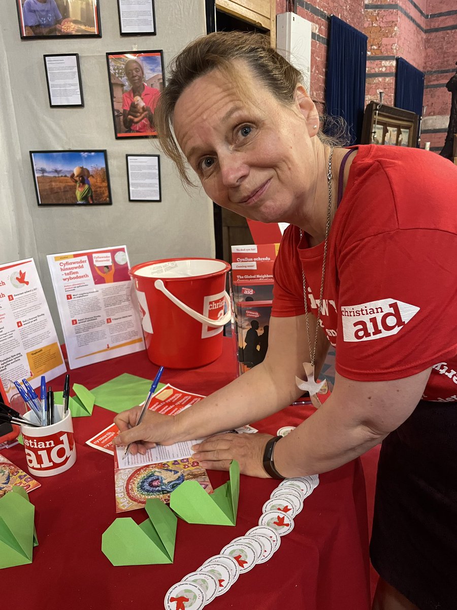 Christian Aid Cymru (@dileutlodi) on Twitter photo Diolch Bishop Mary <a href="/LlandaffDio/">Llandaff Diocese ✝️🏴</a> for taking action on global poverty at #steddfod2024. Calling on the new UK Government and politicians in Wales act for climate justice, debt justice and peace. A timely message.
#ActOnPoverty
<a href="/ChurchinWales/">The Church in Wales | Yr Eglwys yng Nghymru</a>
<a href="/PrifWeinidog/">Eluned Morgan</a>
<a href="/10DowningStreet/">UK Prime Minister</a> Diolch Bishop Mary <a href="/LlandaffDio/">Llandaff Diocese ✝️🏴</a> for taking action on global poverty at #steddfod2024. Calling on the new UK Government and politicians in Wales act for climate justice, debt justice and peace. A timely message.
#ActOnPoverty
<a href="/ChurchinWales/">The Church in Wales | Yr Eglwys yng Nghymru</a>
<a href="/PrifWeinidog/">Eluned Morgan</a>
<a href="/10DowningStreet/">UK Prime Minister</a>