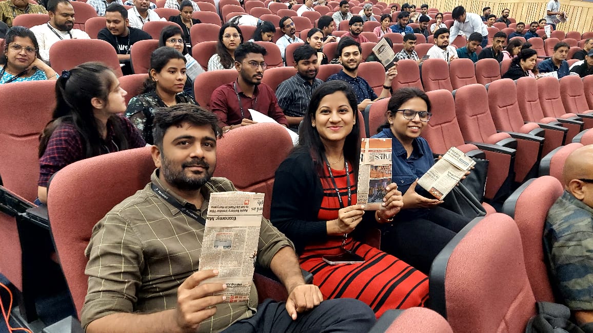 CSR_Persistent's tweet image. Passionate, Persistent volunteers crafted Red Dot Paper Bags to raise awareness and support menstrual health on Salesforce Day. ❤️ 

#PersistentFoundation #SalesforceDay #MenstrualHealth