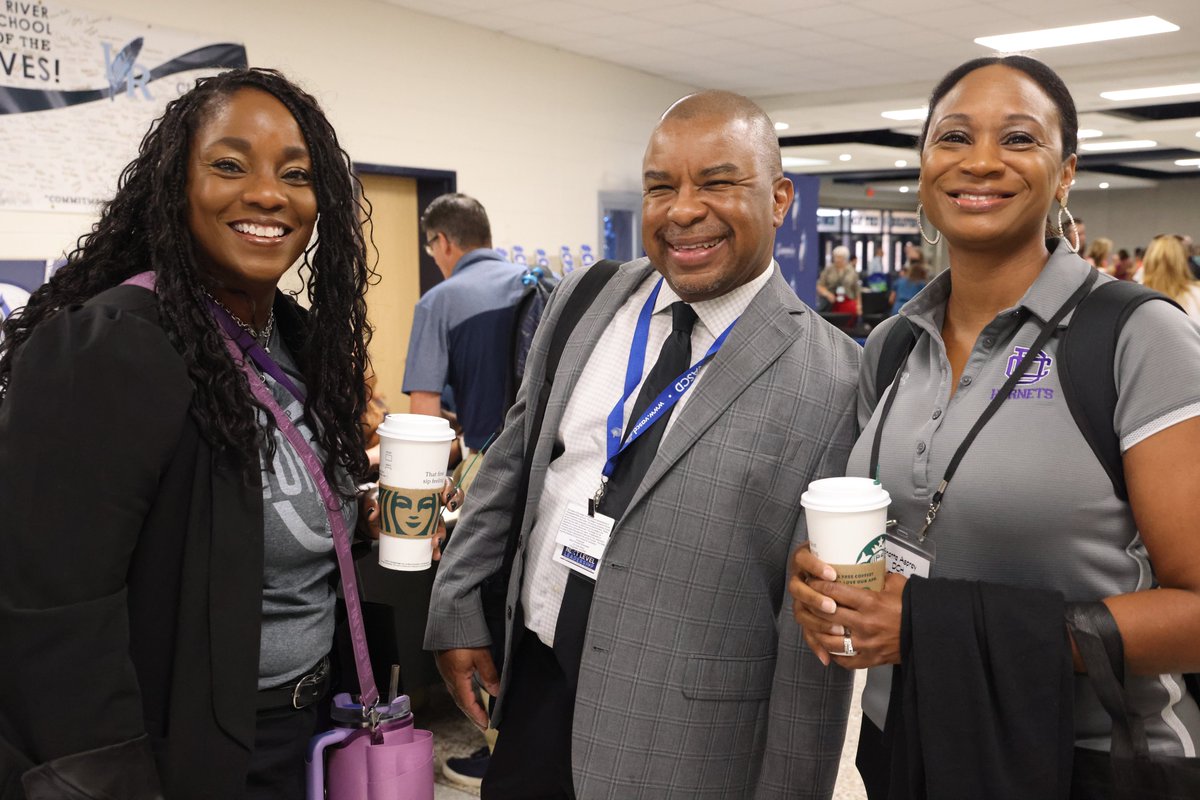 cpschoolsva's tweet photo. ๐ Itโs Day 1 of our 2024 Empower General Conference at @IRHBraves, and our administrators are gearing up to start the 2024-2025 school year! ๐ #NextLevelCPS #CPSCelebrates #EmpowerCPS #InspireCPS https://t.co/OyL6KIydzV