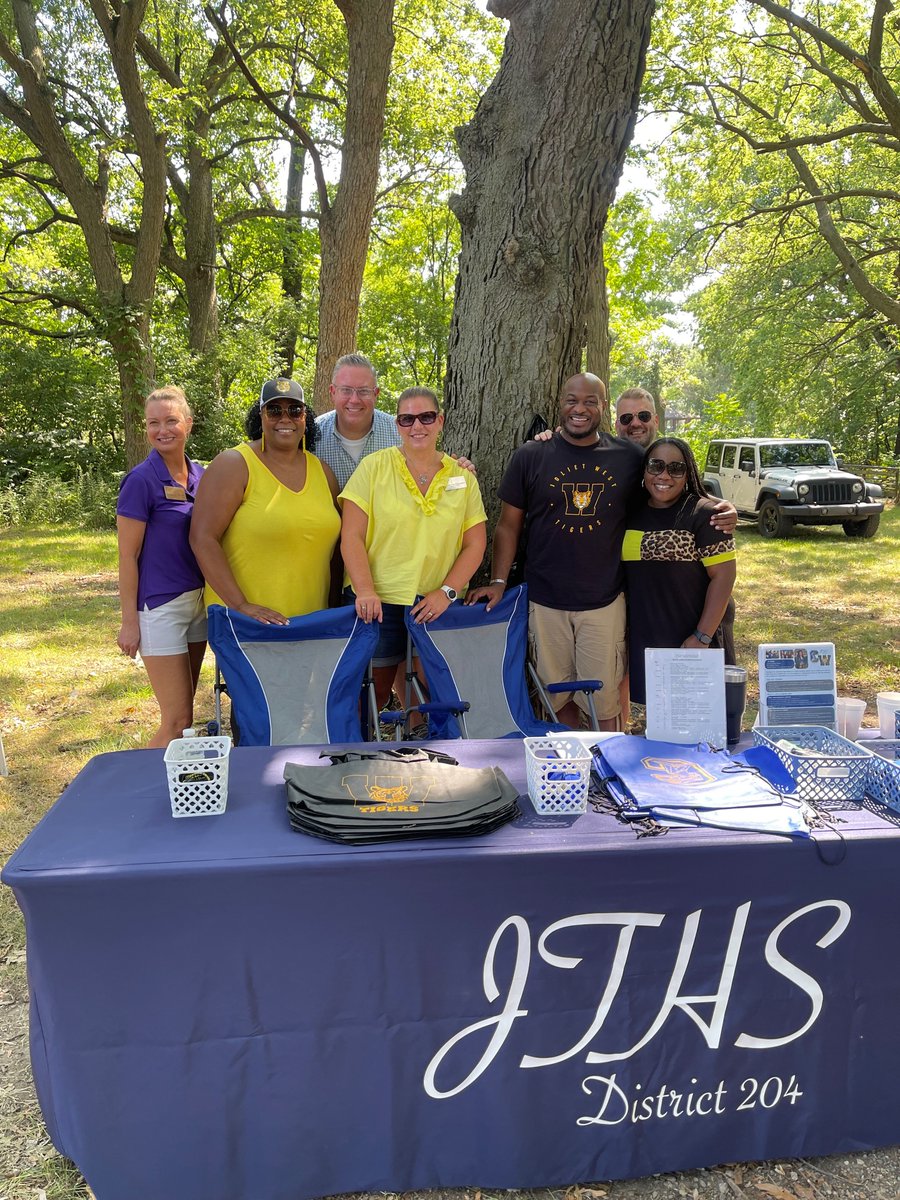 JTHS leaders had a great time connecting with the community at the 815 Youth Day on Sunday.  We are looking forward to the first day of school on Monday, August 19!  #JTAchievesTogether