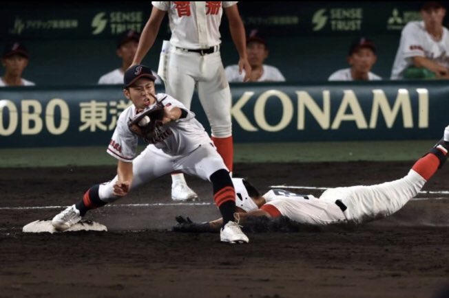 tokyo_kick95620's tweet photo. #甲子園

誤審ですよね？
岐阜城北の選手が可哀想すぎです。
VRを導入するべきです。
どうにかしてあげて下さい！！

この話題をこのままスルーして良いのですか？

駄目でしょ！！

#甲子園 #岐阜城北 #智弁 #高校野球 #熱闘甲子園 https://t.co/4bAYfFdJI7