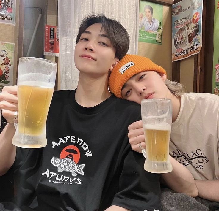 <a href="/THECOUPTAIN/">SCOUPS THE CAPT.</a> ˏˋ 🍒 ˎˊ˗  Happy birthday, Seungcheol! Thank you for always being a great leader and loyal friend. May this year be full of happiness and success. Keep shining!!!! ⋆｡°·☁︎