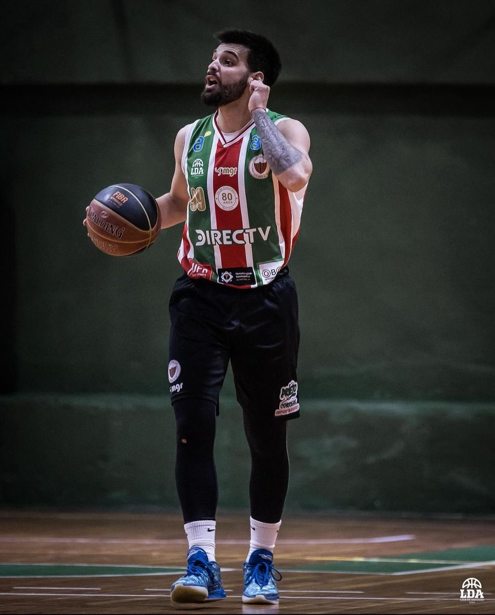 Pierino Rüsch (<a href="/PierinoRusch/">Pierino Rüsch</a>) habló con <a href="/picalanaranja/">Pica la naranja</a> luego del triunfo frente a <a href="/clubgoesoficial/">Club Atlético Goes</a>.

“Estoy contento con el presente. Partido a partido me voy soltando un poco más. Está muy parejo el torneo. La definición va a estar divina”

📸<a href="/LDA_Uy/">Liga De Ascenso</a> 
➡️bit.ly/4daymK0