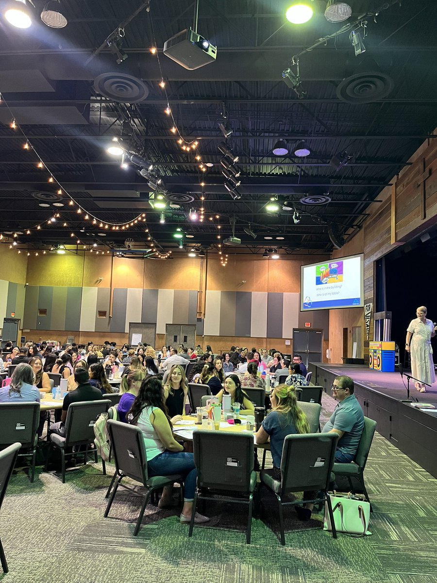 VUSD New Teacher Week Day 3. Today teachers and all counselors are engaging in learning about Professional Learning Communities. #VUSDFORWARD
