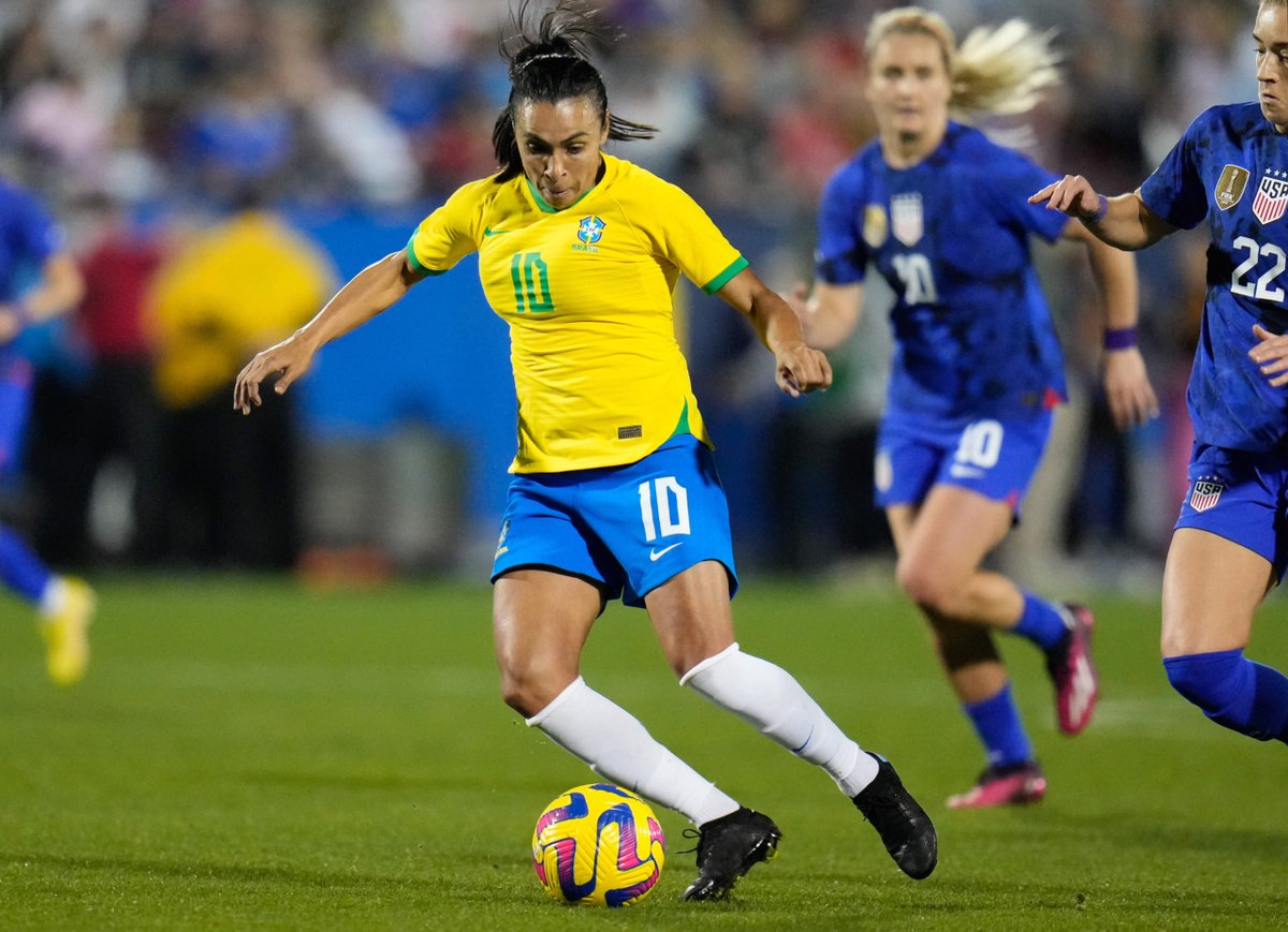 As we look toward #Marta's last ever #Olympic game this Saturday, listen back to my story from last year's #WWC2023. One of her first coaches told me Marta immediately stood out for her "courage and determination to win no matter what." <a href="/TheWorld/">The World</a>  theworld.org/segments/2024/…