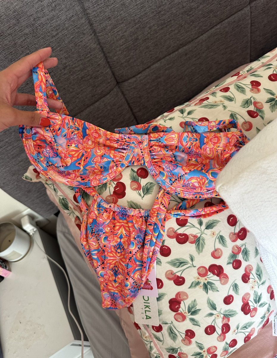 most flattering bikinis ever!🌺🍒 cherrysolstice.com