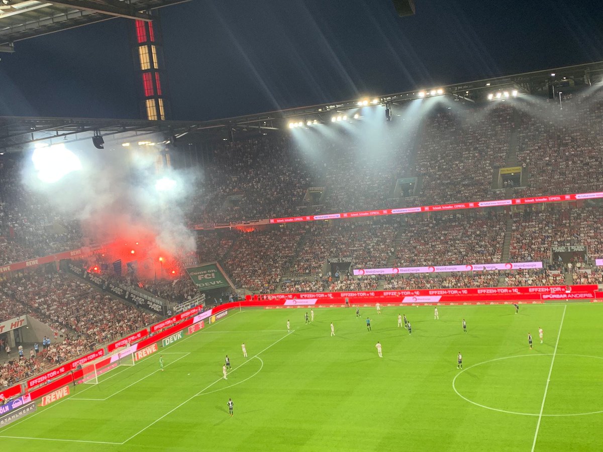 Matt Ford (@matt_4d) on Twitter photo 🇩🇪 "On the terraces" this week after the 2. Bundesliga got underway:
🗣️ Season demands from <a href="/UnsereKurve/">Unsere Kurve</a>
🧨 Pyro & choreo controversy at #KOEHSV
🟣 Erzgebirge Aue anti-RB protests
🟢 Werder Bremen pre-season in Coventry
📰 Sign up to the <a href="/Gegenpress_Pod/">The Gegenpressing Podcast and Newsletter</a> newsletter to read 🇩🇪 "On the terraces" this week after the 2. Bundesliga got underway:
🗣️ Season demands from <a href="/UnsereKurve/">Unsere Kurve</a>
🧨 Pyro & choreo controversy at #KOEHSV
🟣 Erzgebirge Aue anti-RB protests
🟢 Werder Bremen pre-season in Coventry
📰 Sign up to the <a href="/Gegenpress_Pod/">The Gegenpressing Podcast and Newsletter</a> newsletter to read