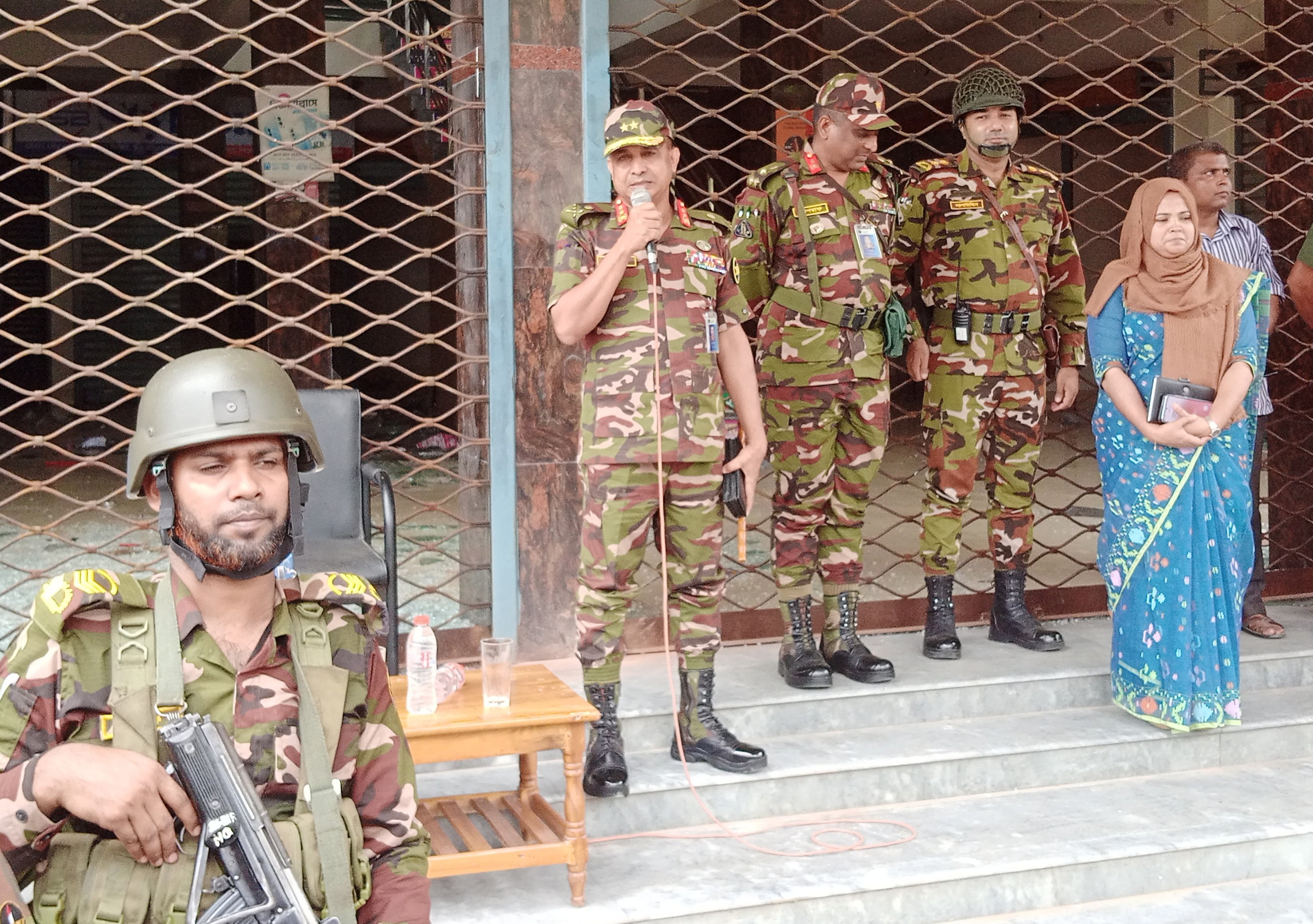 ছাত্র-জনতার বিজয় নস্যাৎ করা যাবেনা: মেজর জেনারেল মাসীহুর