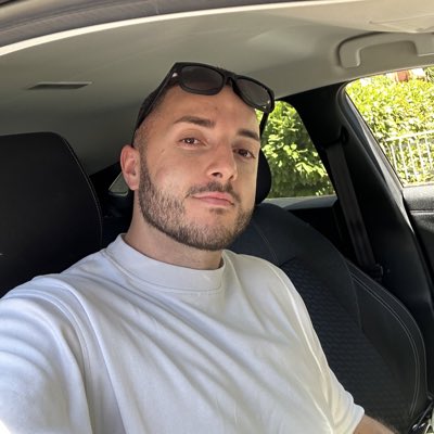 Nikopaoloni's tweet photo. #NuovaFotoProfilo https://t.co/oEOcbgYTlH