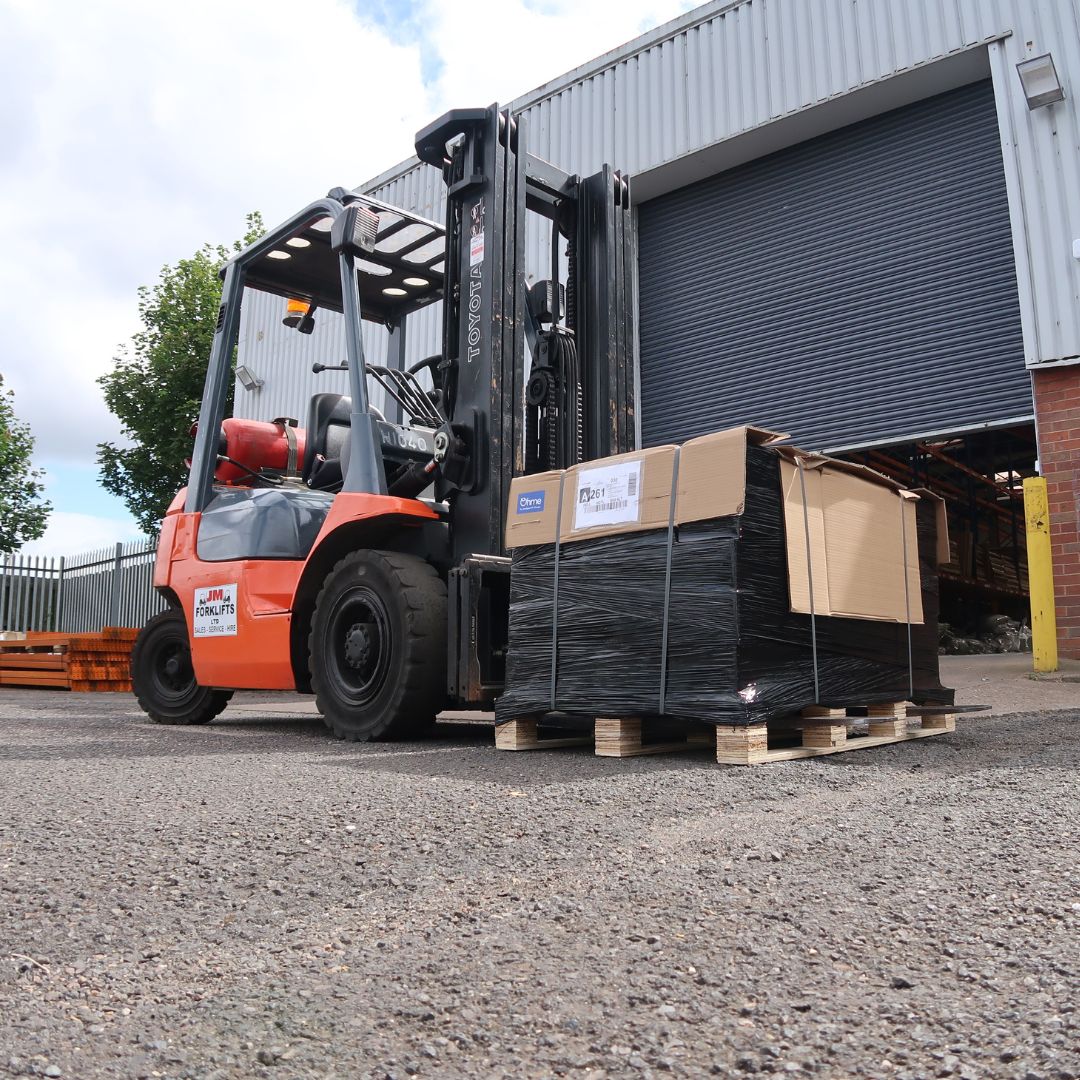 📦 Are you struggling to find a reliable fulfilment partner to help scale your ecommerce business? We offer bespoke fulfilment services tailored to your needs.

🎯 Tell us about your business and book a call with our Business Growth Manager, John 📞 rapidpack.co.uk/instant-pricing

#ecom