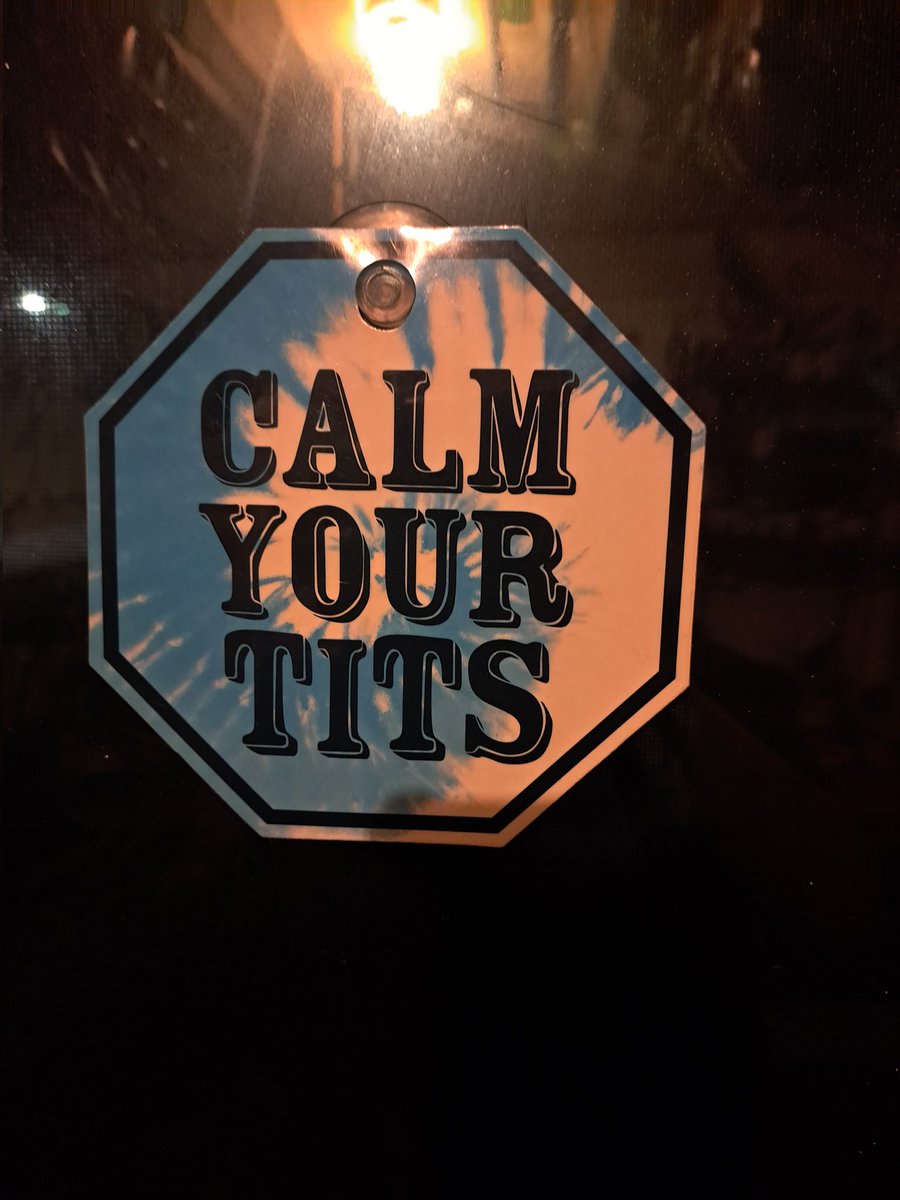 trippykoala425's tweet photo. Just a friendly reminder from your new fave trippie hippie stoner momma, calm your tits!!! Its not that serious! Have a happy Hump Day 😘 😊 https://t.co/P0yWMs3bKR