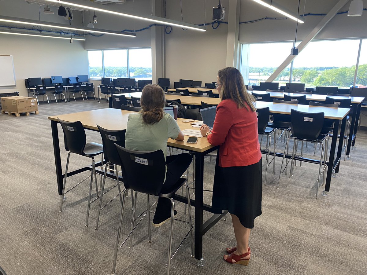 Leslie Flisowski tweet media