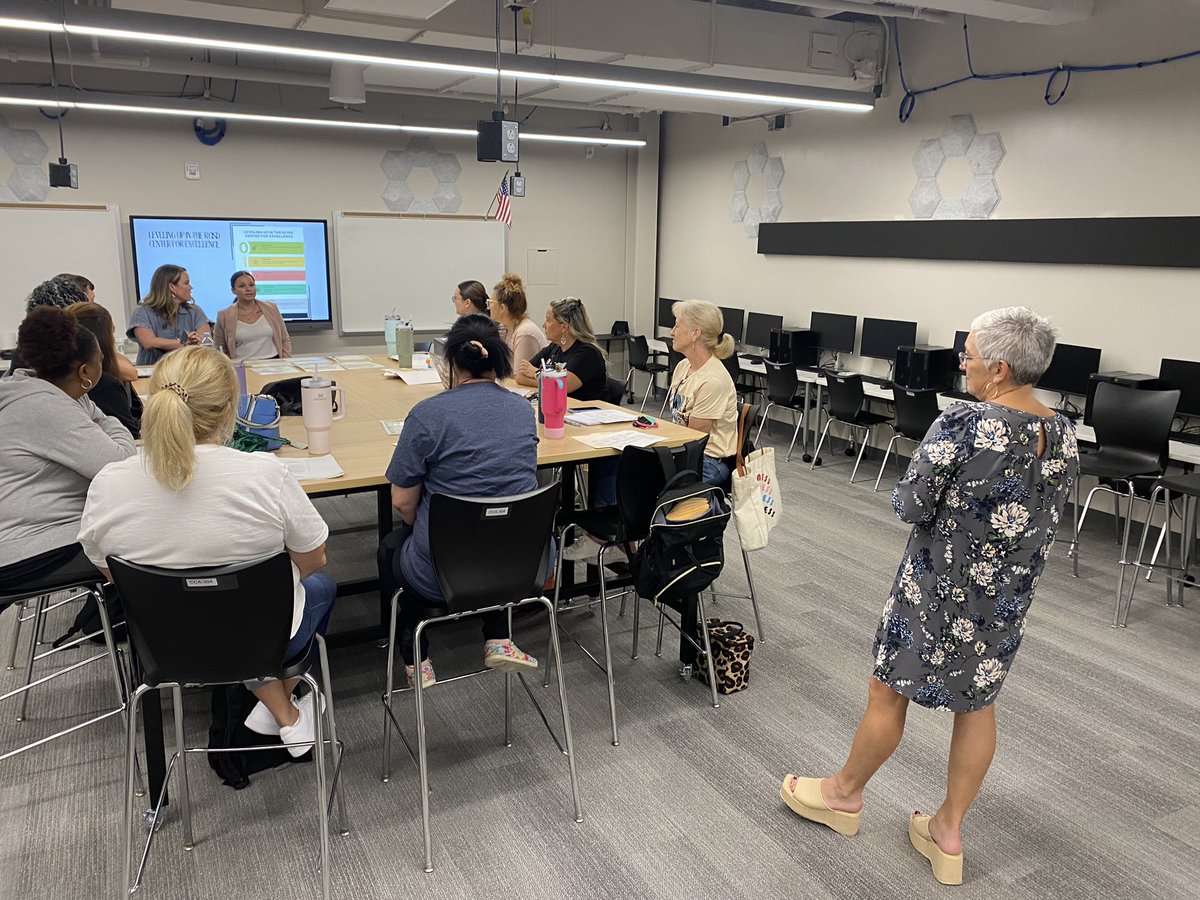 Leslie Flisowski tweet media