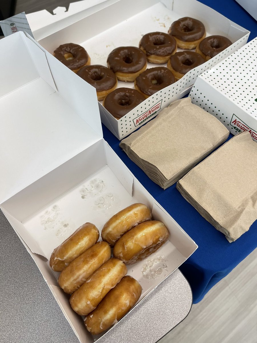 Thanks <a href="/KeiserU/">Keiser University</a> for providing our staff with delicious coffee ☕️ and donuts 🍩 this morning! During such a busy planning week, it’s nice to see a friendly face and to feel appreciated ❤️ Cheers to a great year! #GoCanes
