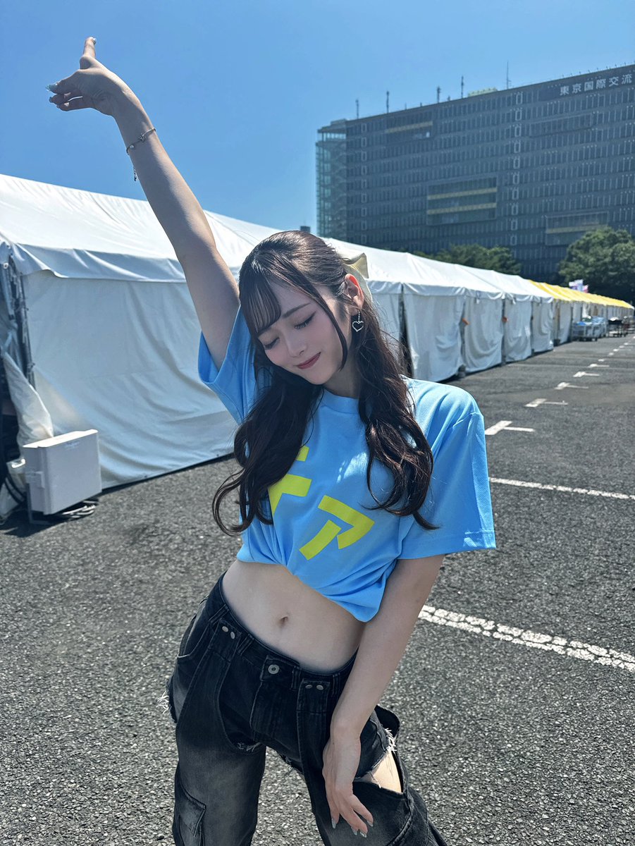 もつなべです。 夏も悪くないかも、ね？🌻