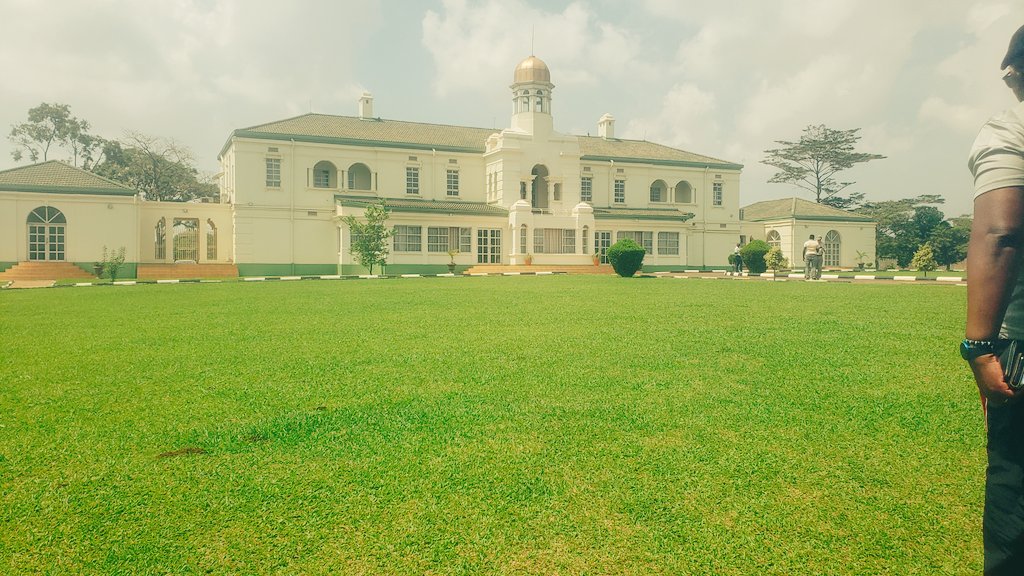 Have explored one of the oldest structures we have in uganda?????... Visit the kings palace a take a look of the amazing detailed history of buganda kingdom.