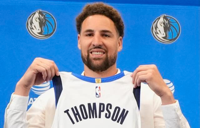 Mavs_FFL's tweet photo. RT if you are ready for the season to start 💪

#MFFL https://t.co/gwAZru1Eca