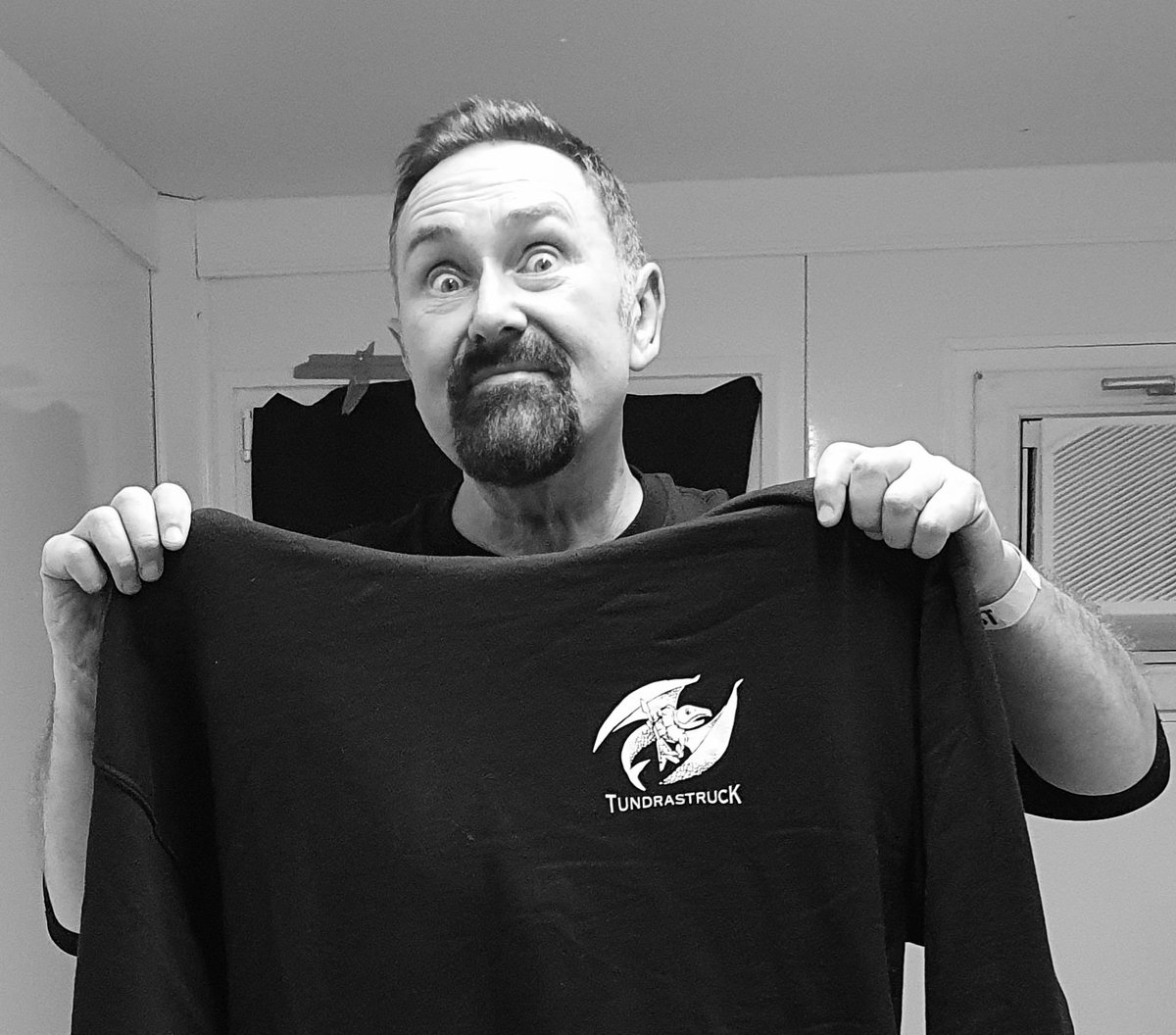 Tundrastruckfm's tweet photo. Huge thanks to #andycairns for the great interview before @therapyofficial played @rockstadtfest last weekend.
@MarshallRecs @Rockstadt_Fest @kdlgradio @outnorthradio
@KUCBNews
#AndyCairns #Therapy #Screamager #JamesJoyceisfuckingmyradio #TroubleGum #Nothing https://t.co/lng3G8jH0N