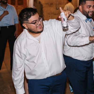 A4Los's tweet photo. #NewProfilePic https://t.co/c9tiCRObmh