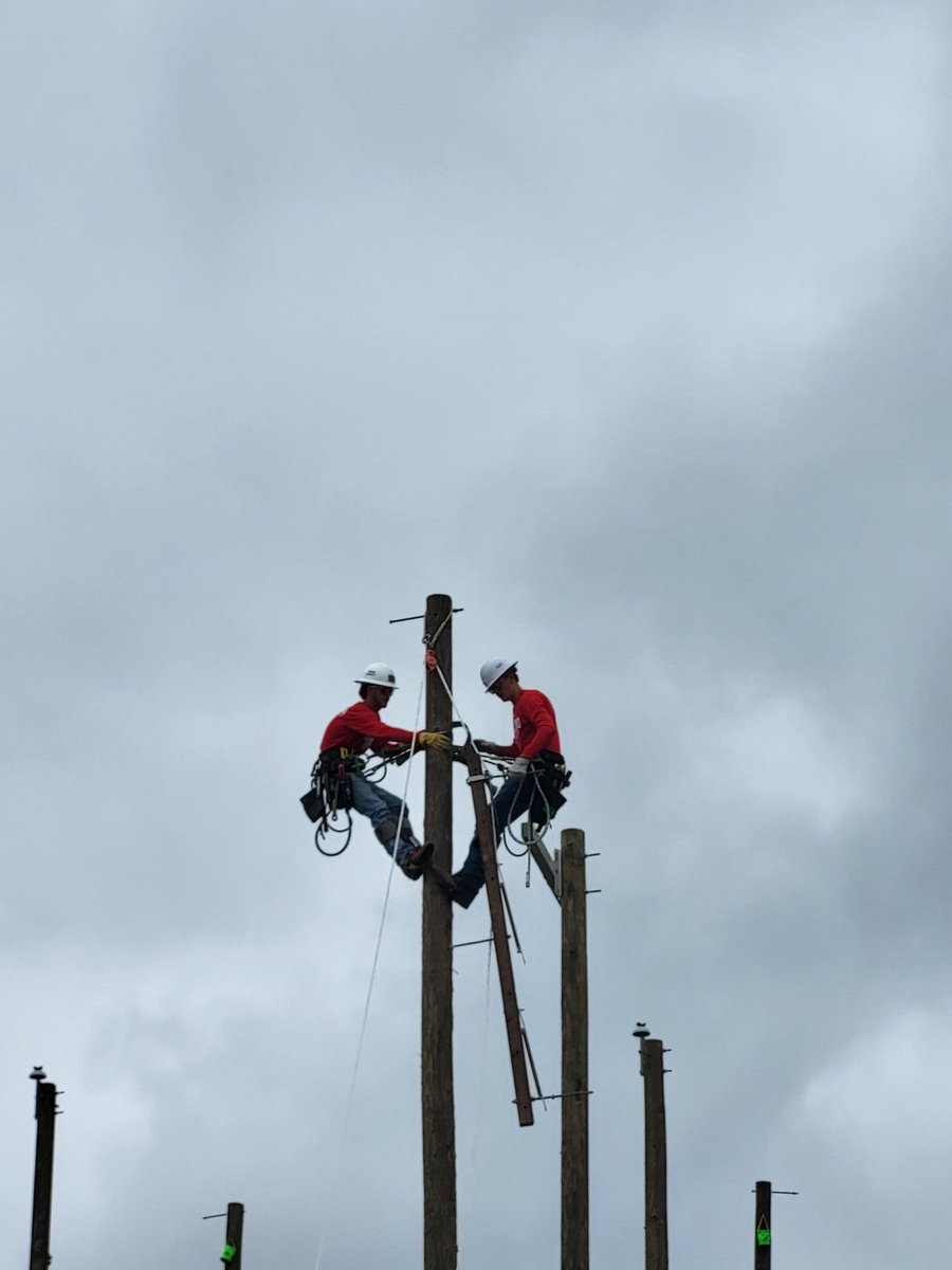 TNMP's tweet image. TNMP recently attended the Lineworkers Rodeo at @tstcwaco. Students showcased their impressive skills, strength, and perseverance during various competitions, and it was inspiring to witness their dedication and hard work. 
#lineworker #lineworkerrodeo #FutureLineworkers
