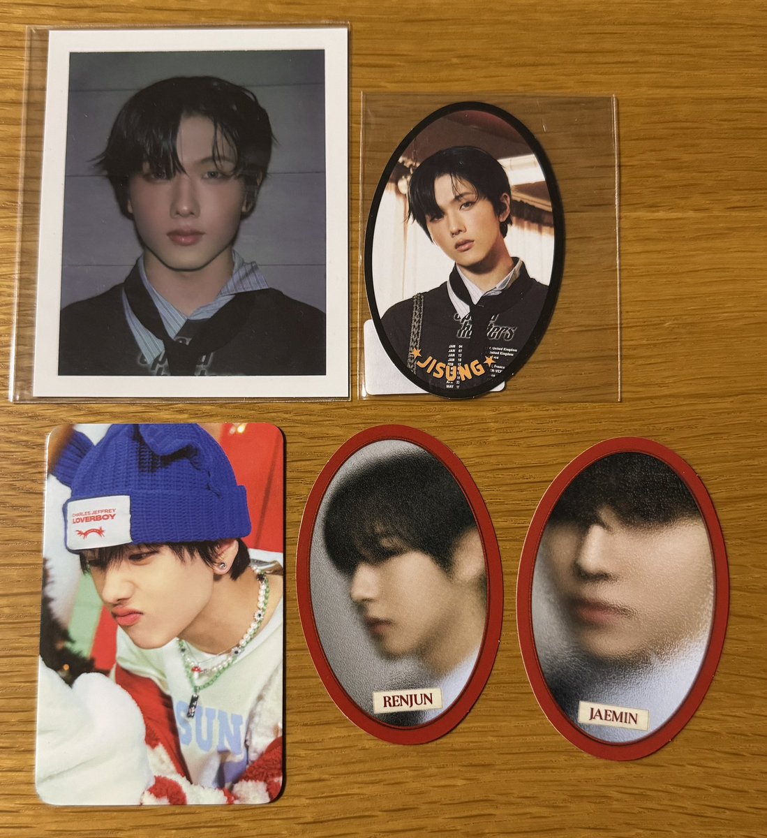 aa_iii_uuuu's tweet photo. トレカ 交換 NCT 127 DREAM WayV 威神

譲： テイル テヨン ウィンウィン ショウタロウ ソンチャン マーク ロンジュン ジェノ ヘチャン ジェミン チョンロ チソン

求： リプへ(画像1-3 チョンロ) https://t.co/VecqYQ3wuT