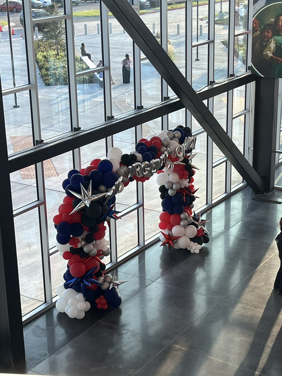 Elisabeth Howell tweet media