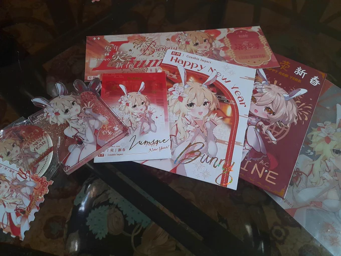 このプレゼントはからもらったんだ! (*'꒳`*)ありがとうございます! とても美しく見える 