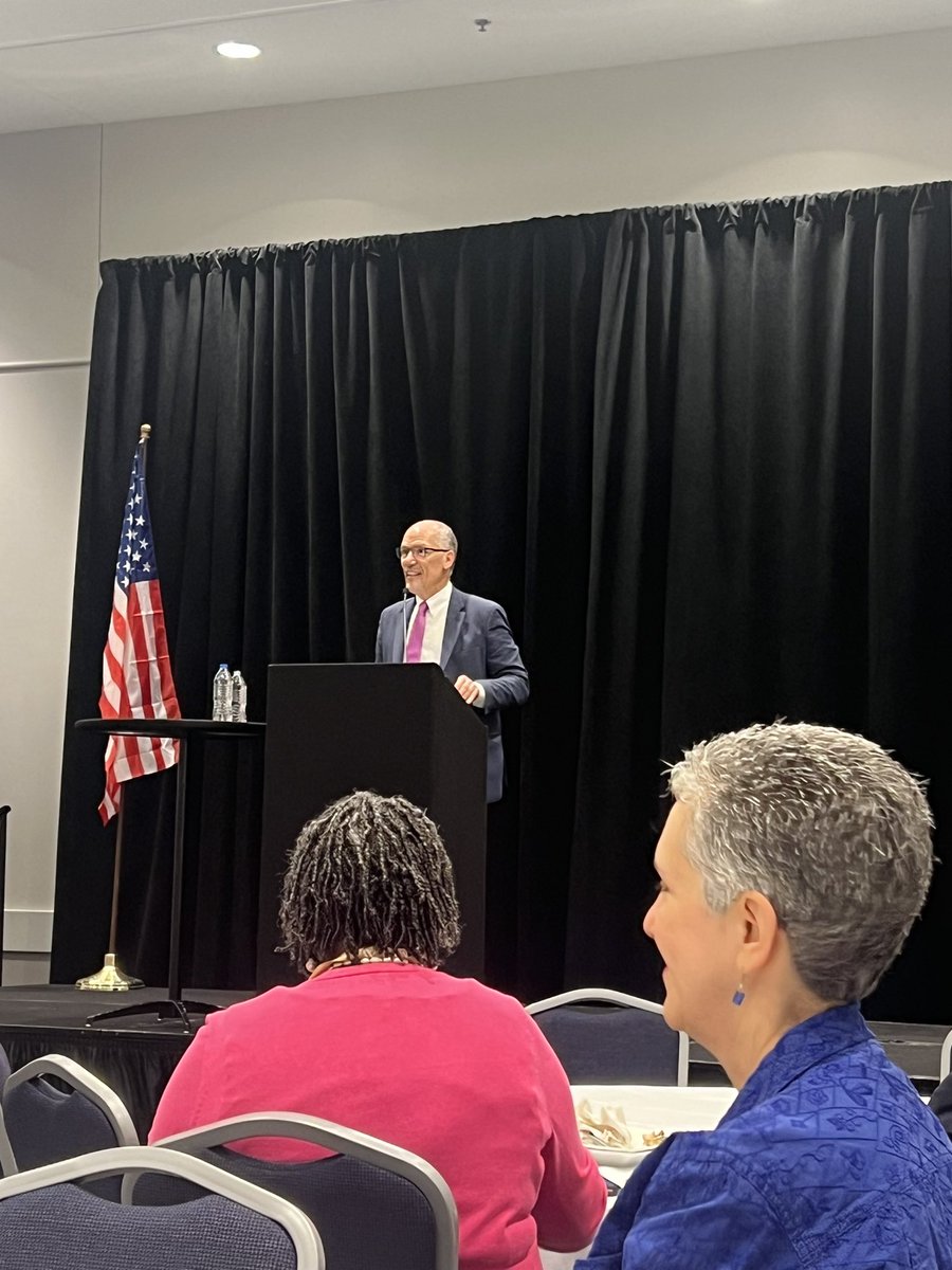 KristineMReeves's tweet photo. My favorite speaker at @NCSLorg this am is @TomPerez! He’s reminding us that @POTUS @ @VP aren’t afraid to “do big things” & do it “equity engaged”! Was already sold on #BidenHarrisLegacy, but grateful for the reminder this morning! #ncsl #IHaveHope #HopeAgain https://t.co/mKsRsVIzgO