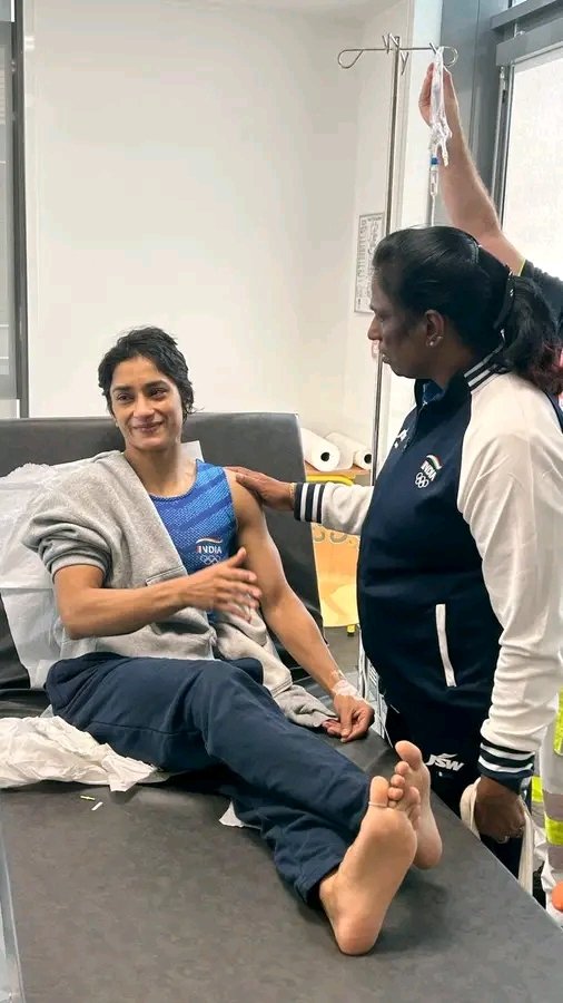 iamrajput92's tweet photo. She is pure gold herself...The Nation will remember your fight from Street to The Boxing Ring...you are such a inspiration for many girls...Hats off warrior  @Phogat_Vinesh
#Phogat_Vinesh https://t.co/MJJdDN3a7W