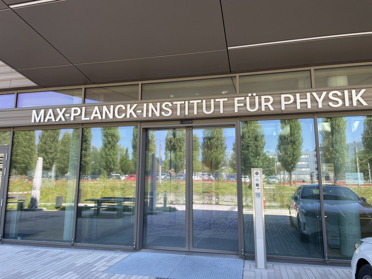 Joshua B. tweet media