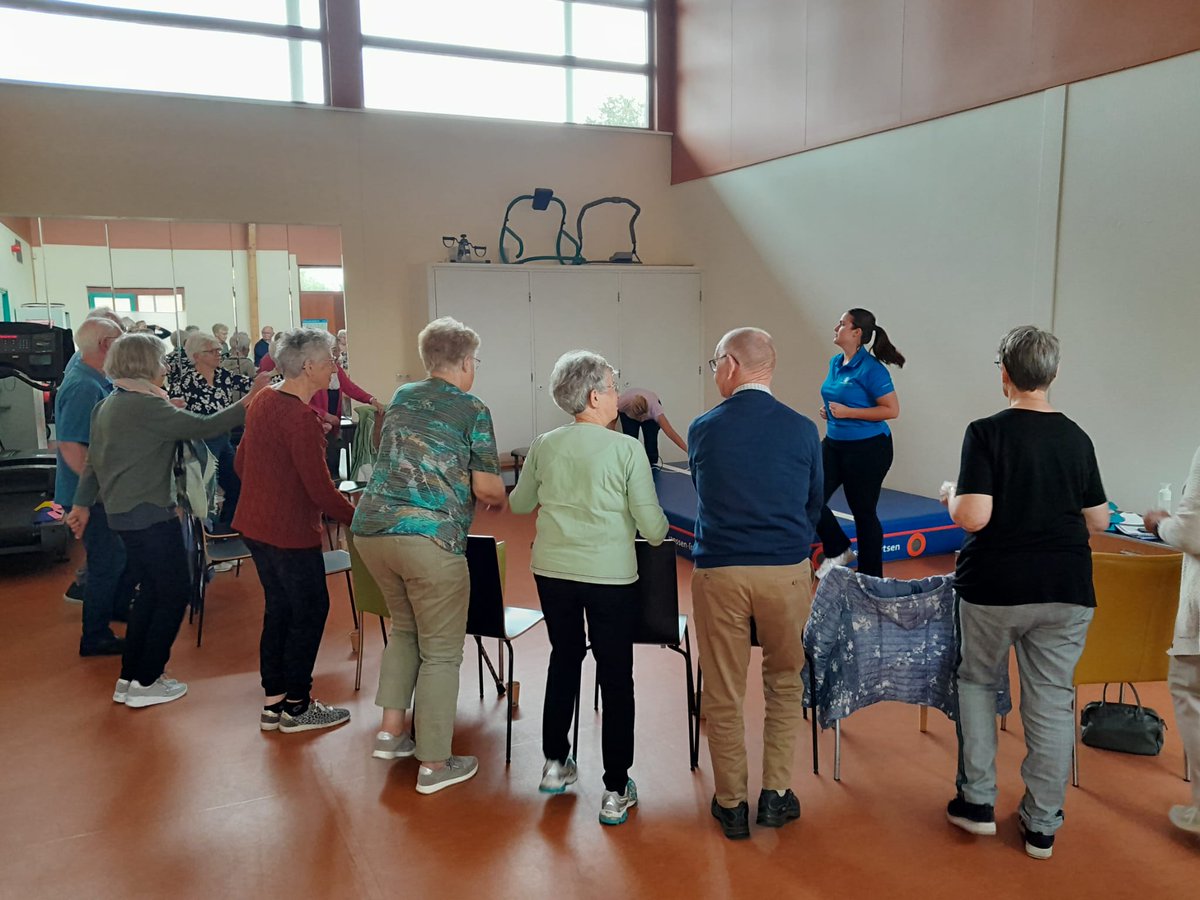 Na Den Ham start ook Westerhaar met ‘In Balans met Actieve Ontmoeting’. Meld je aan 📞
zorgsaamtwenterand.nl/nieuws/2024/oo…

#Westerhaar #DenHam #Twenterand #valpreventie #gezondeten #vitaal