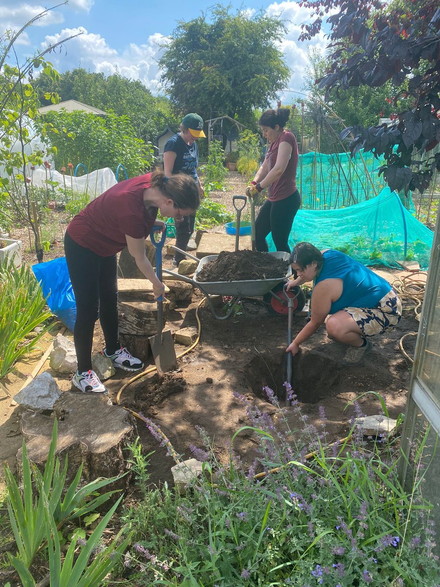 ManchesterMind's tweet image. Throughout this weekfor #LocalMindWeek we&apos;re sharing wonderful stories from our staff &amp;amp; volunteers &amp;amp; we couldn&apos;t do what we do without our volunteers &amp;amp; now have these opportunities available

- Young People&apos;s Peer Support 
- Allotment
- Support sessions
&amp;gt;&amp;gt; buff.ly/4dbS8oA