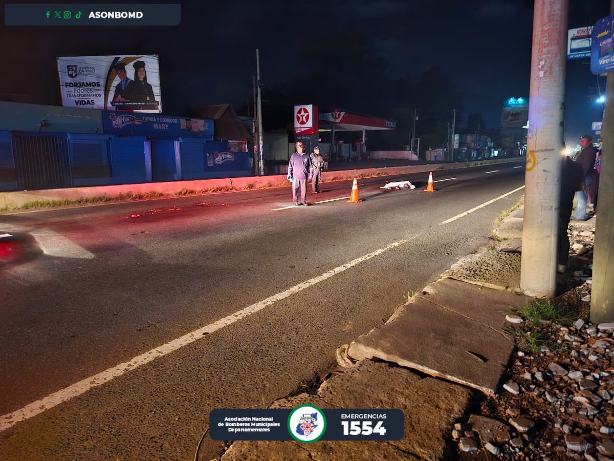 #Madrugada | Persona fallecida 

A la altura del kilómetro 48.5, de la ruta Interamericana Occidente, una persona falleció al ser atropellada, elementos de <a href="/ASONBOMDGT/">ASONBOMD GUATEMALA</a> que acudieron al lugar notificaron a las autoridades correspondientes .

#Emergencias1554