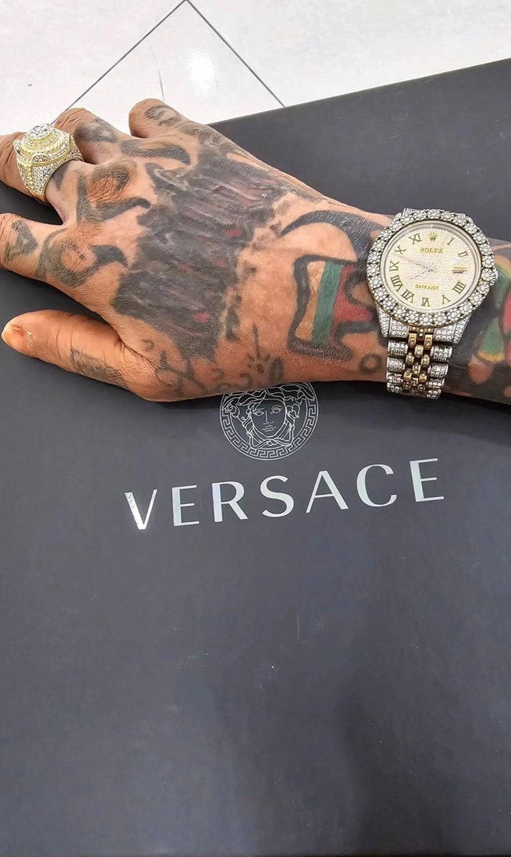 Vybz_Official's tweet photo. https://t.co/HibhHIATfb