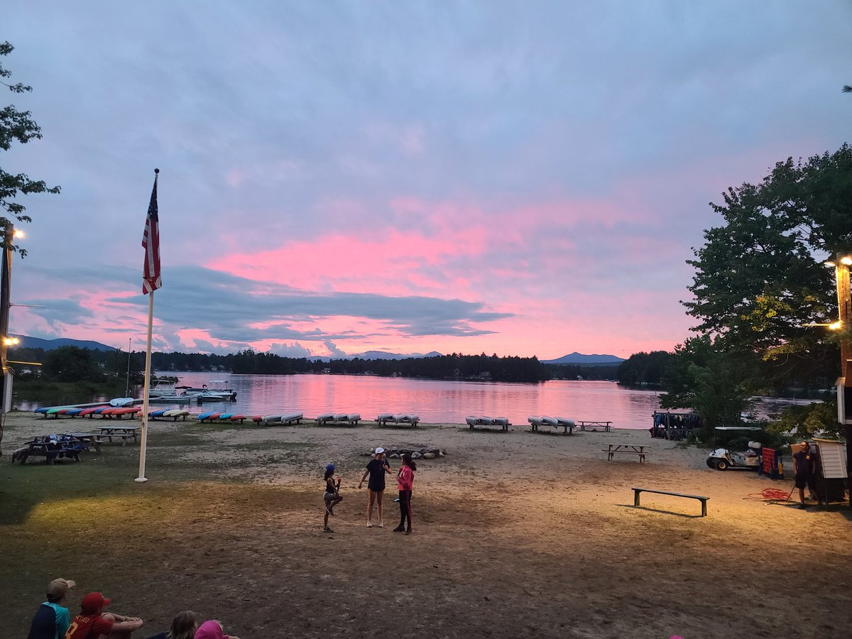Stephen Gilhooley (@gilhooleystevie) on Twitter photo Last night over the lake. 
#nofilter Last night over the lake. 
#nofilter